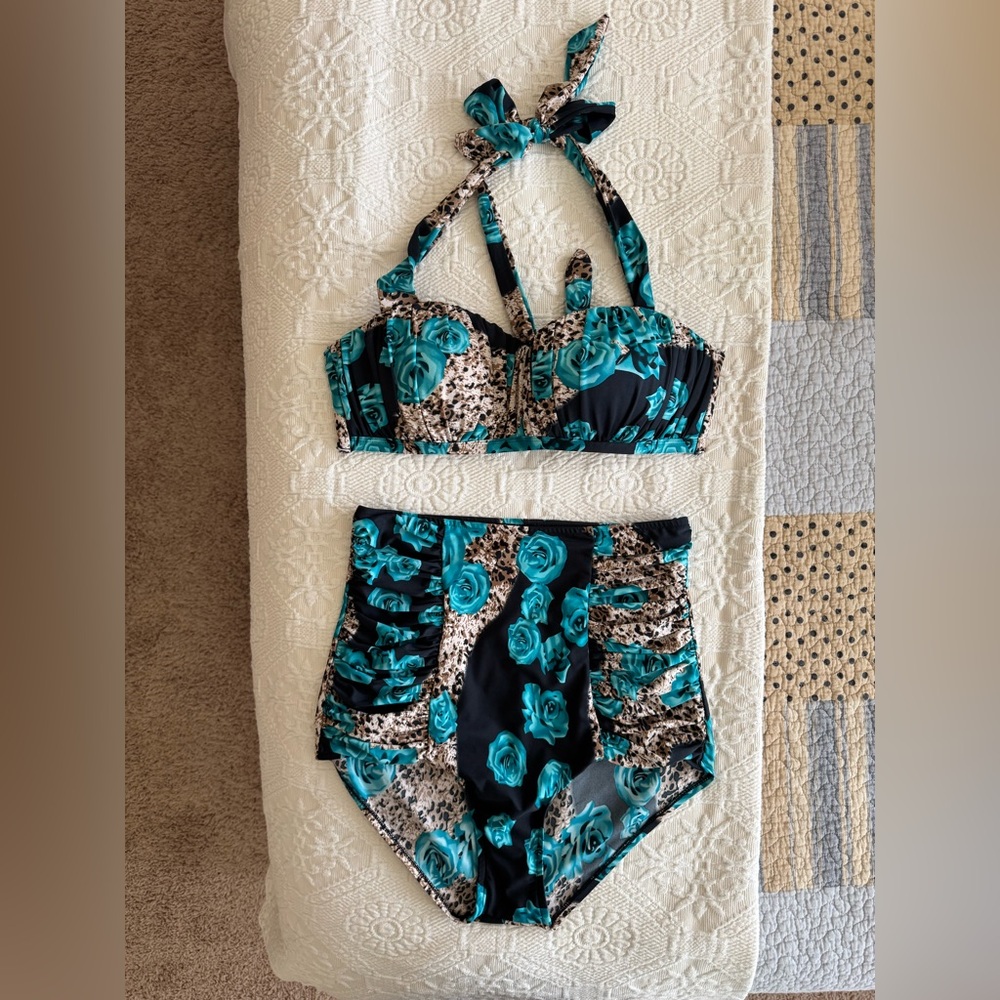 Spring Break is coming!! Size 12, Retro style Floral High-Waisted Bikini Set